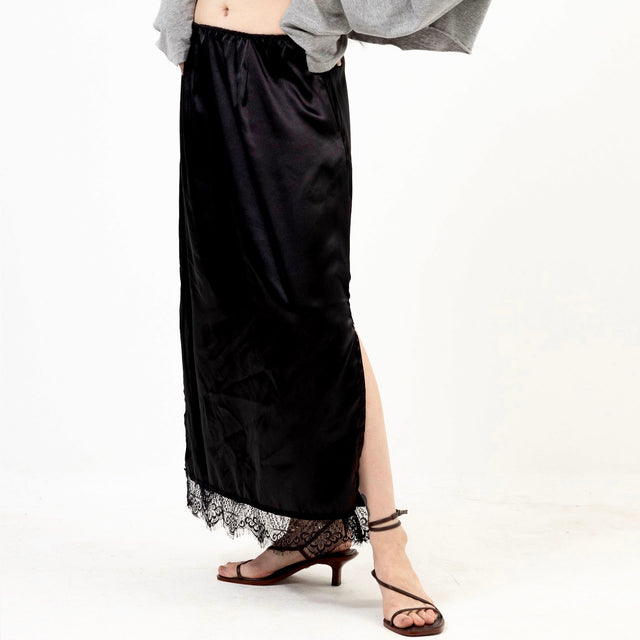 SATIN SKIRT