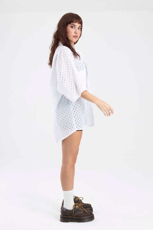 NAOMI WHITE SHIRT