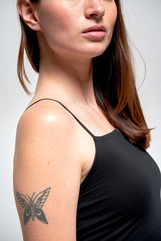 NEOMI BLACK BASIC TOP