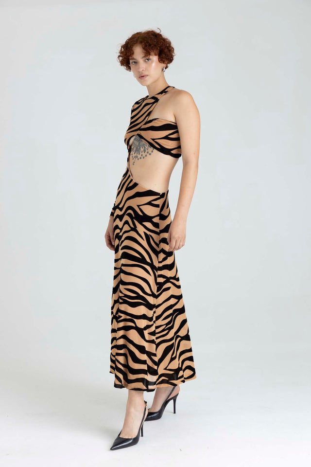 WILD DRESS