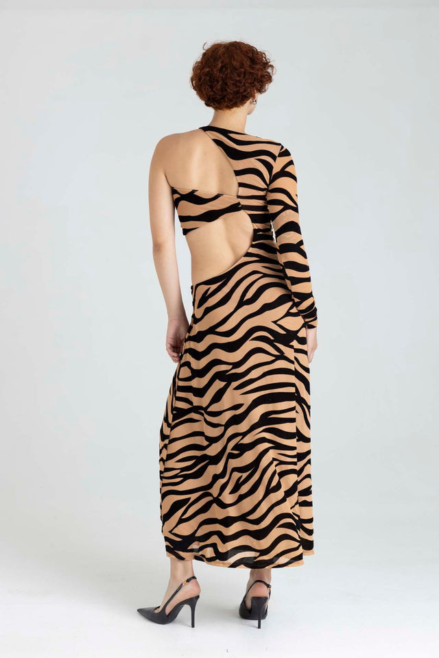 WILD DRESS