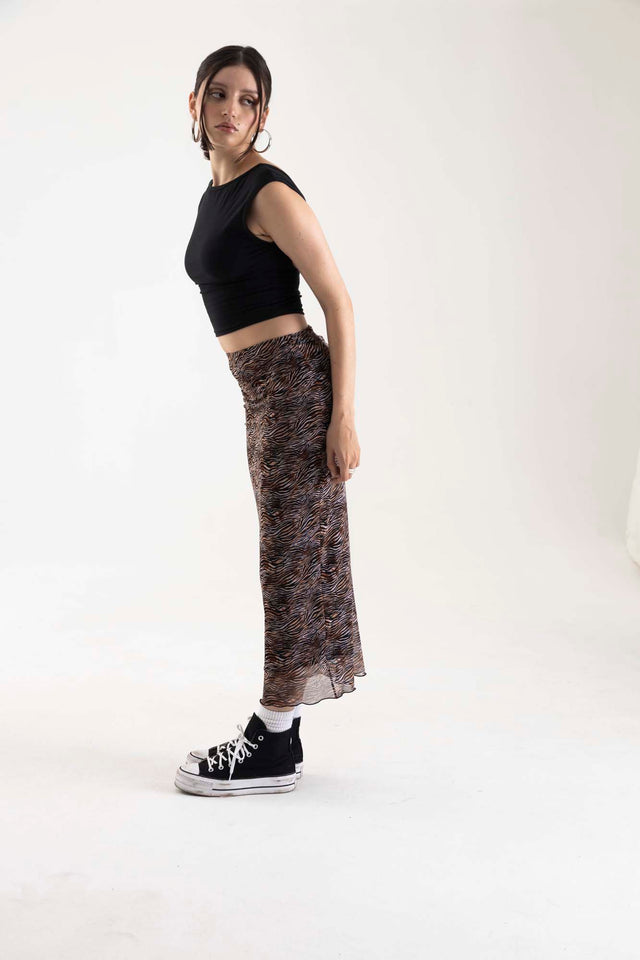OLIVIA CROP