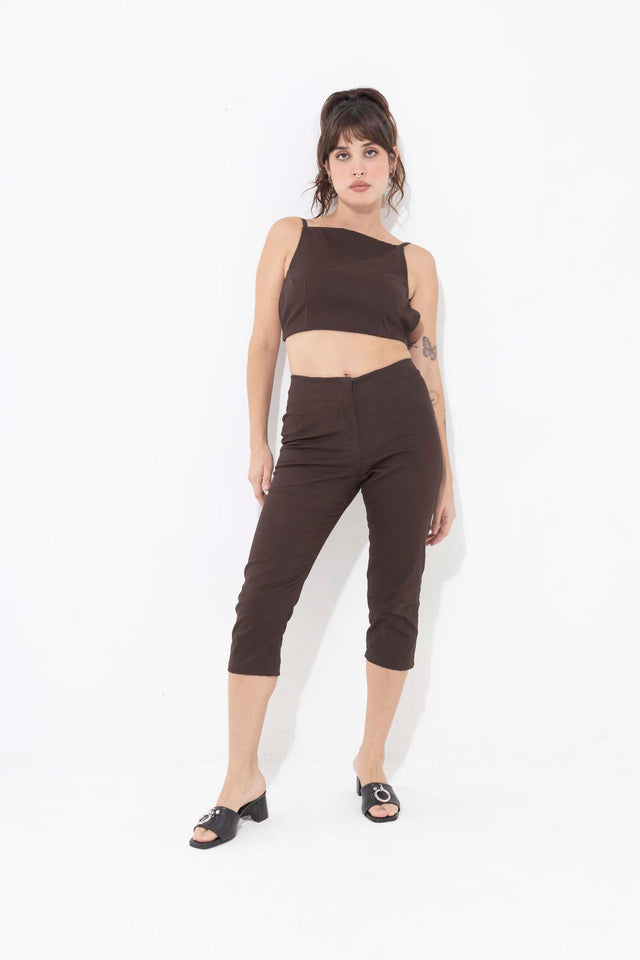 ANYA CAPRI