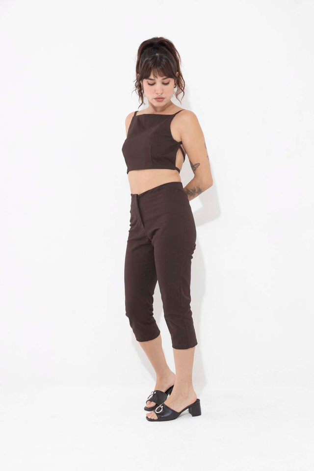 ANYA CAPRI