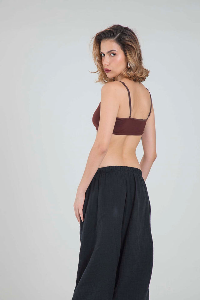 ESSENTIAL BROWN DAILY TOP