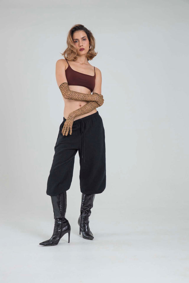 ESSENTIAL BROWN DAILY TOP