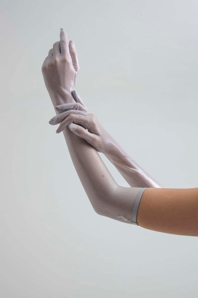SILVER MESH GLOVES