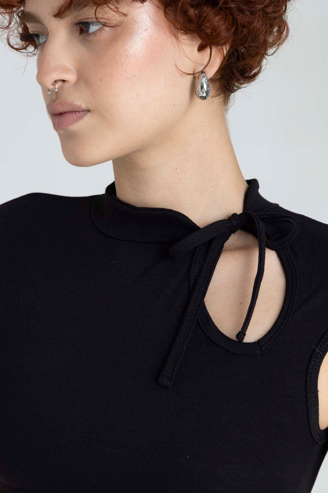 Sora Top