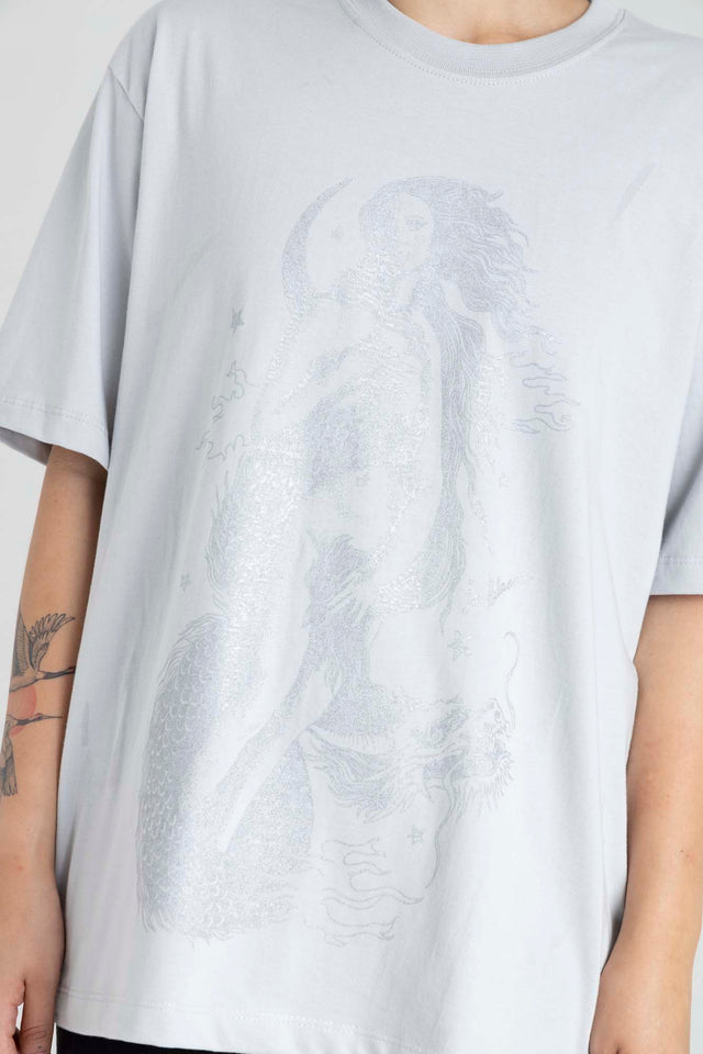 GRAY VENUS TEE