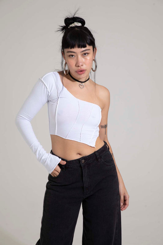 Crop Raisa White